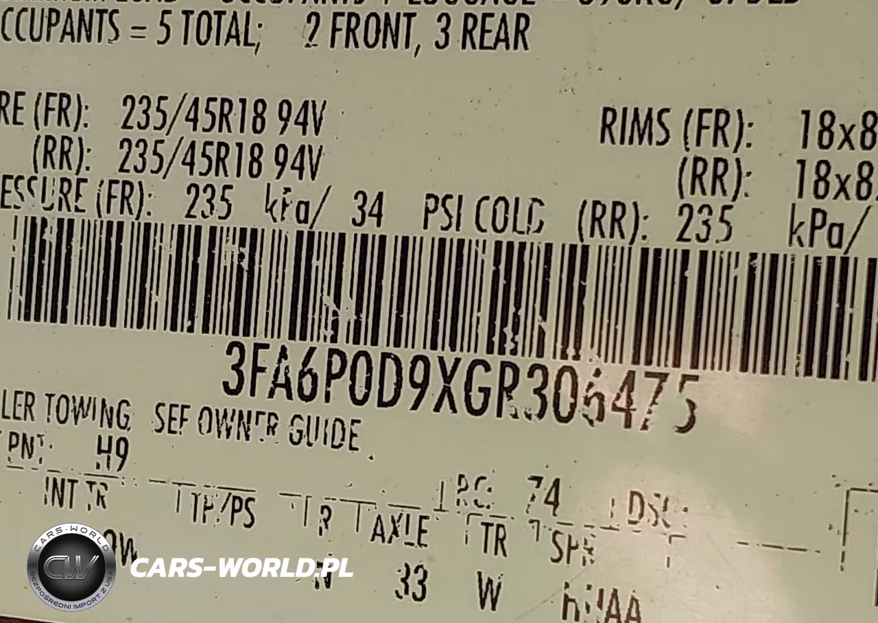 2016 Ford Fusion Titanium VIN:3FA6P0D9XGR306475 - 9