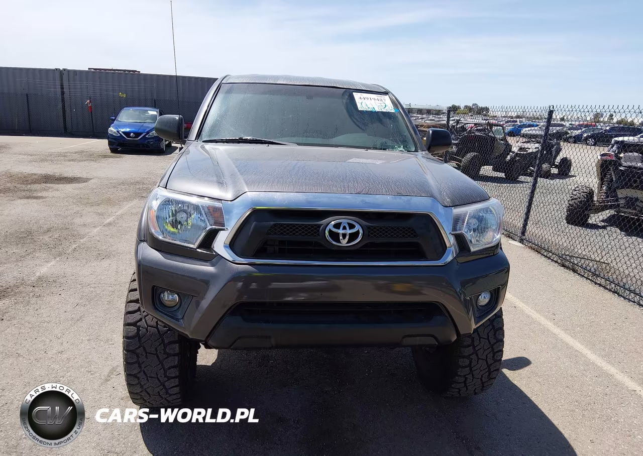 2012 Toyota Tacoma Prerunner V6 VIN:3TMKU4HN7CM033910 - 12