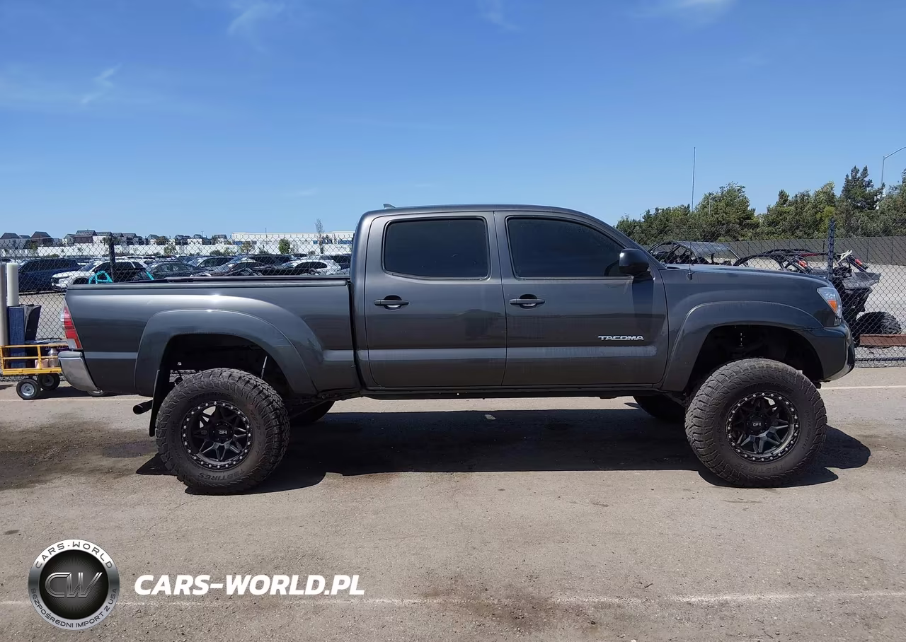 2012 Toyota Tacoma Prerunner V6 VIN:3TMKU4HN7CM033910 - 13