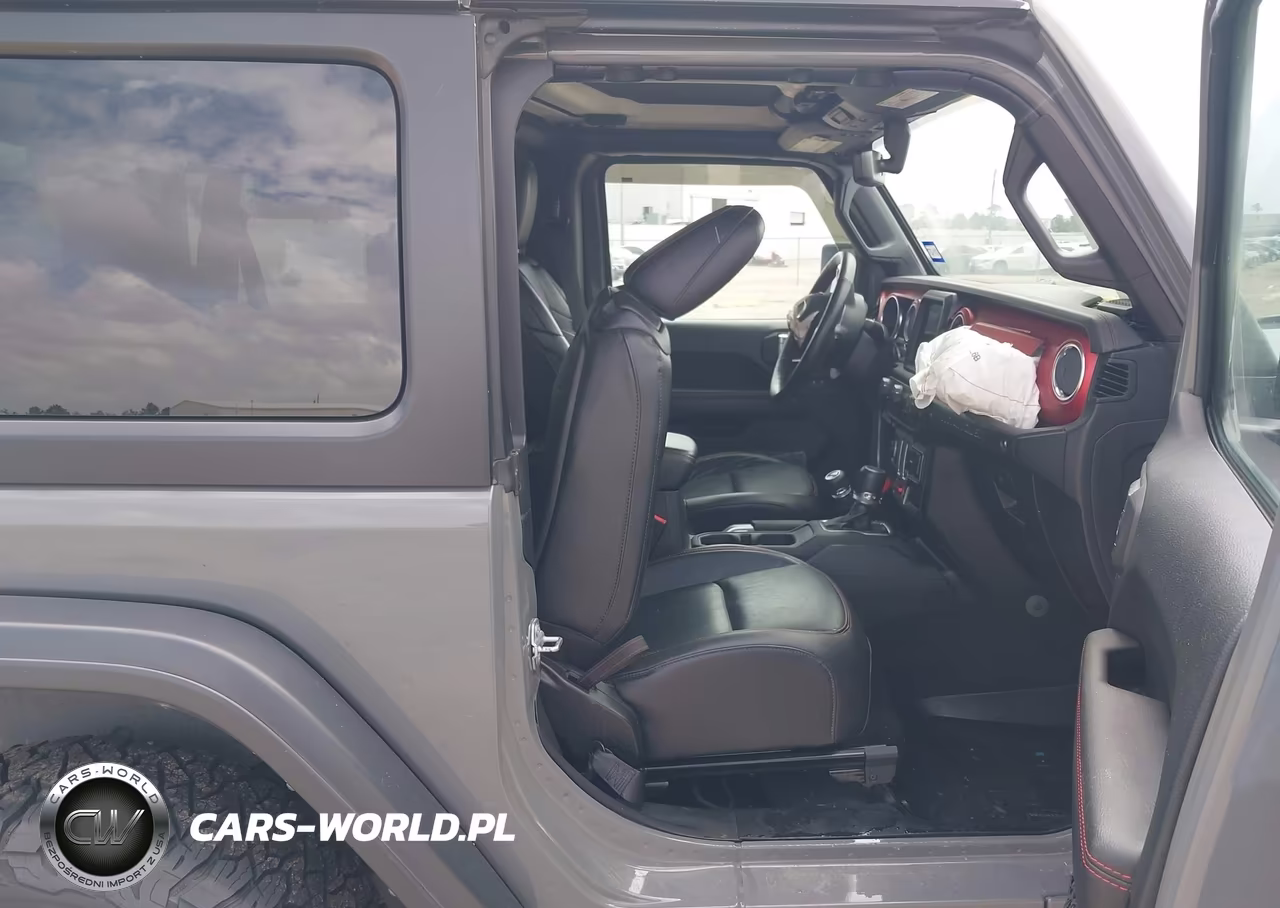 2018 Jeep Wrangler Rubicon 4X4 VIN:1C4HJXCG4JW241642 - 5