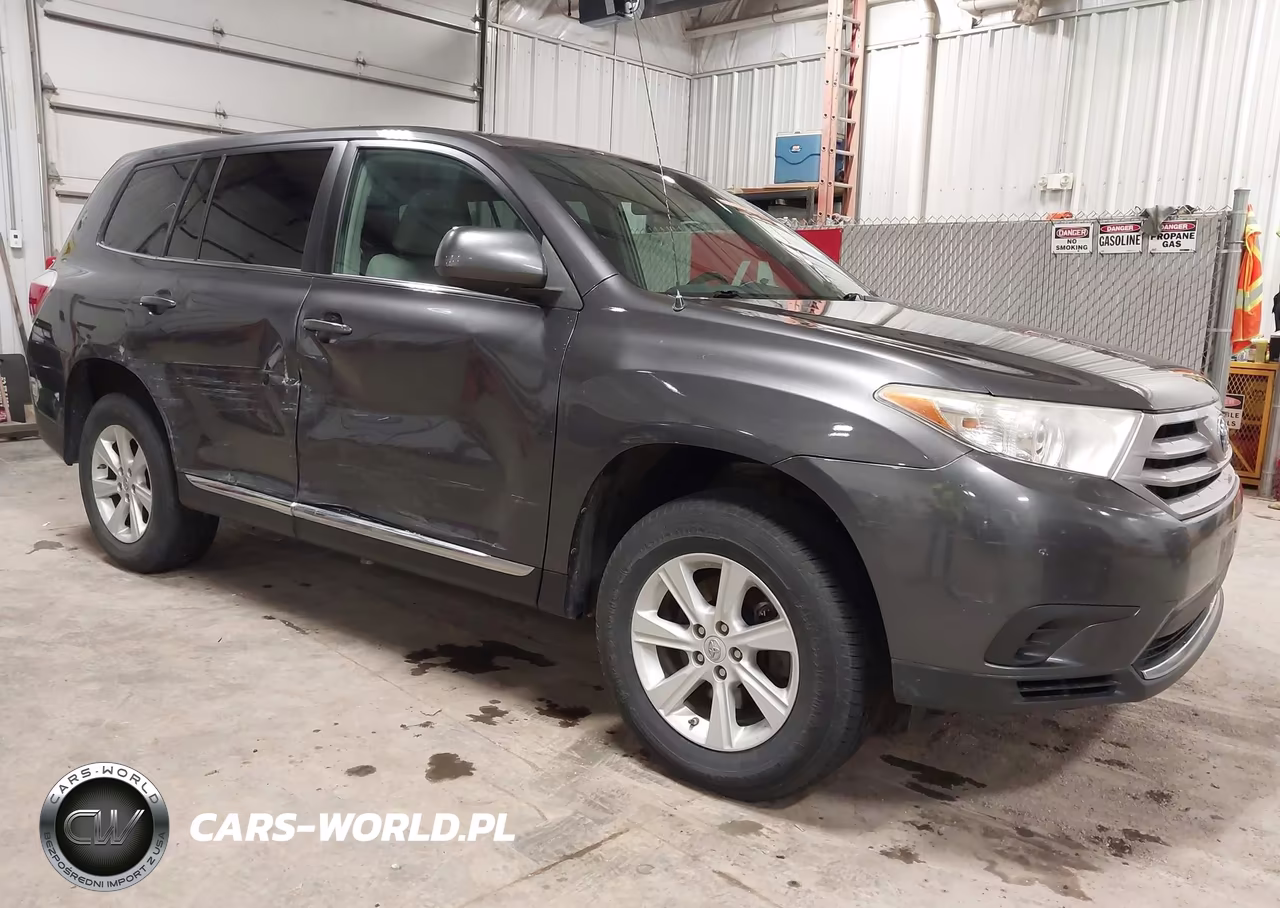 2012 Toyota Highlander Base V6