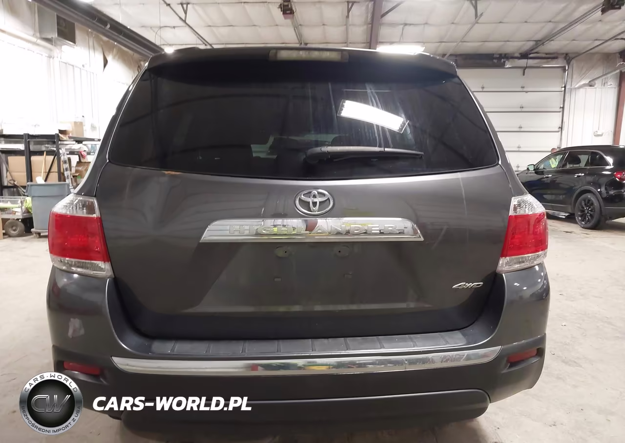 2012 Toyota Highlander Base V6 VIN:5TDBK3EH6CS115741 - 16