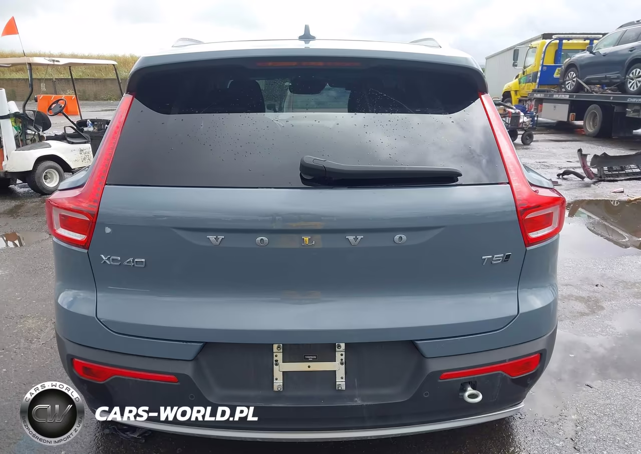 2021 Volvo Xc40 T5 Momentum VIN:YV4162UK1M2452296 - 16