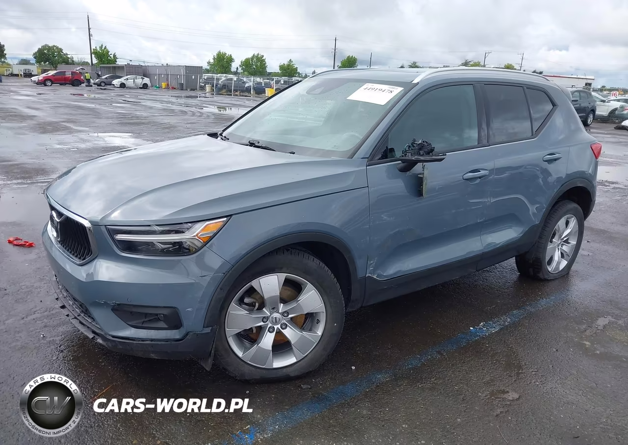 2021 Volvo Xc40 T5 Momentum VIN:YV4162UK1M2452296 - 2