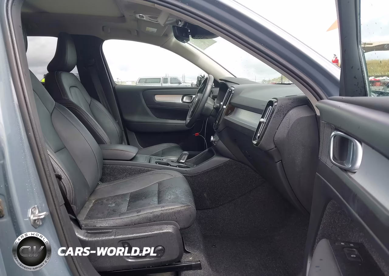 2021 Volvo Xc40 T5 Momentum VIN:YV4162UK1M2452296 - 5