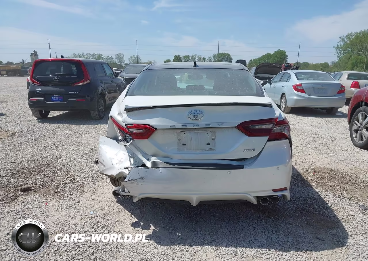 2022 Toyota Camry Xse V6 VIN:4T1KZ1AK1NU069277 - 16