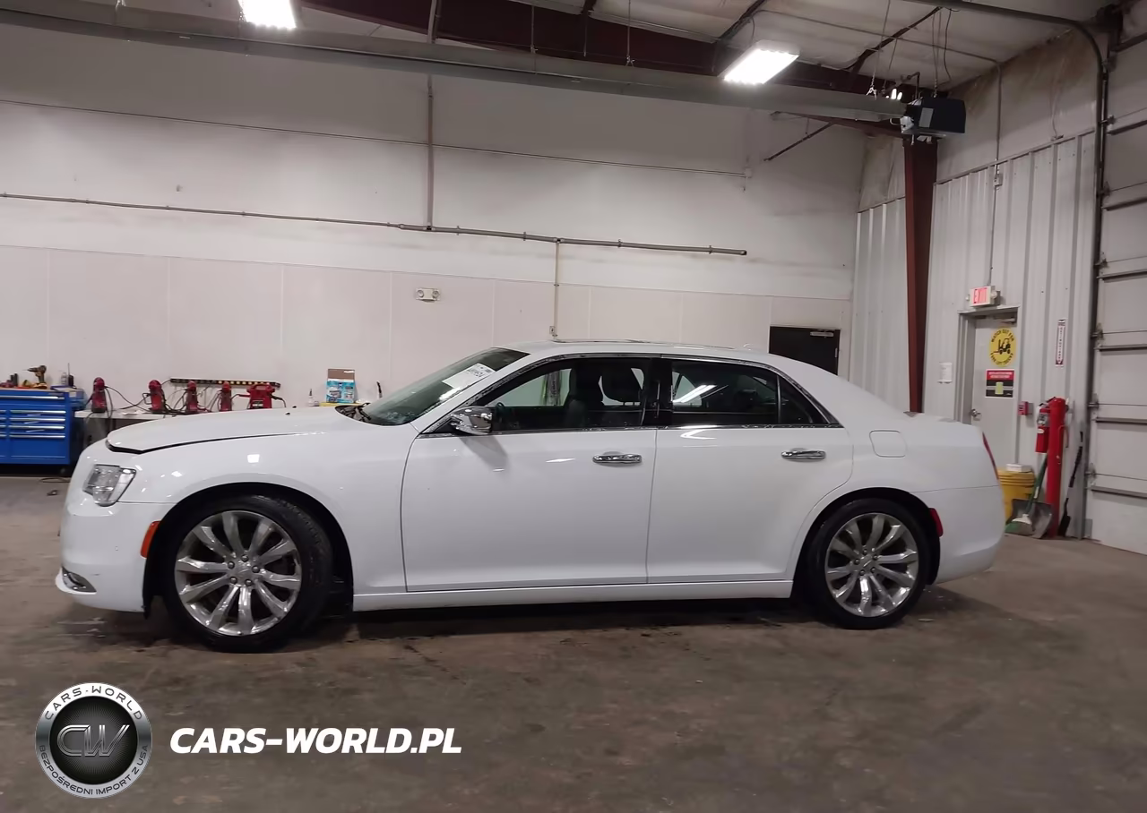 2017 Chrysler 300C VIN:2C3CCAEG6HH628866 - 14
