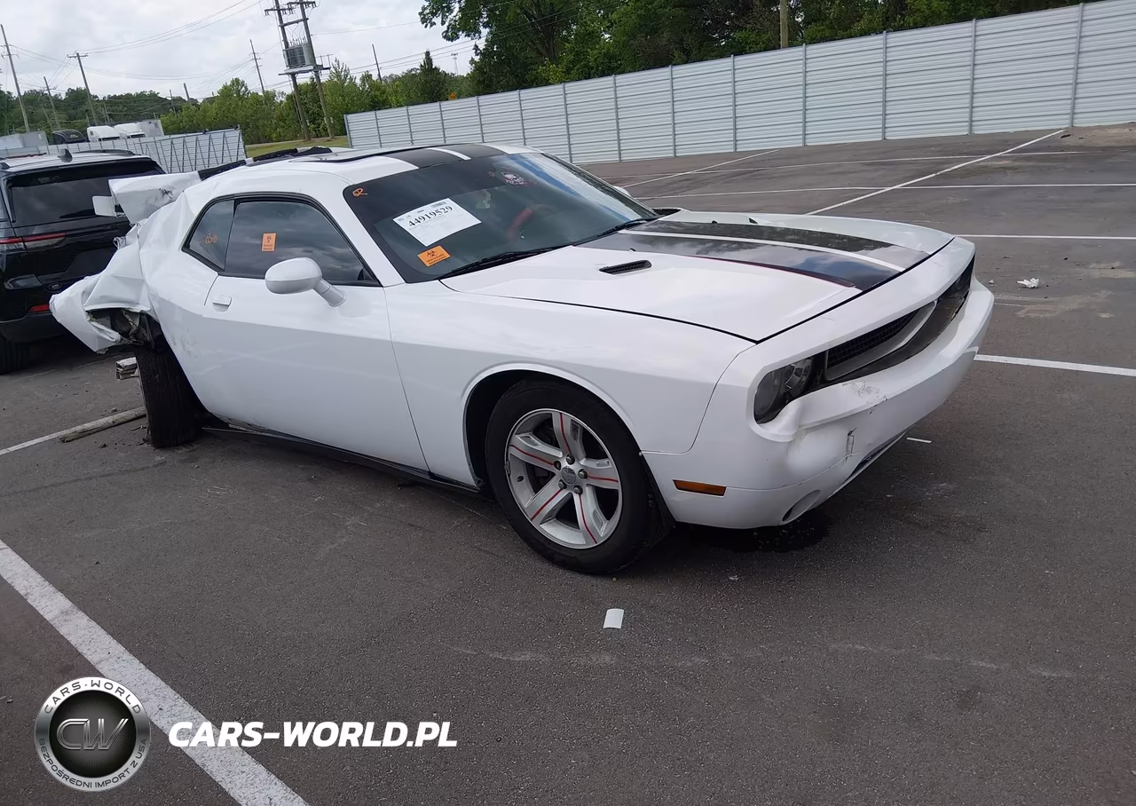 2012 Dodge Challenger Sxt