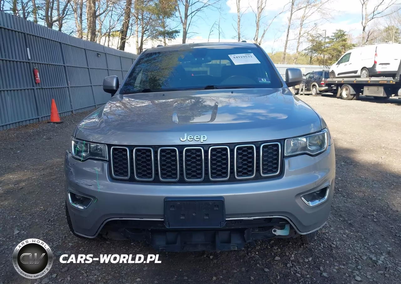 2019 Jeep Grand Cherokee Laredo E 4X4 VIN:1C4RJFAG5KC727297 - 12