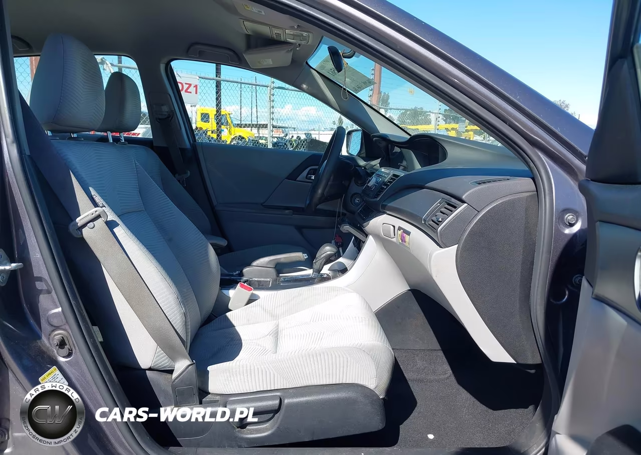 2014 Honda Accord Lx VIN:1HGCR2F33EA275297 - 5