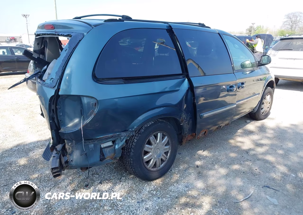 2007 Chrysler Town & Country Touring VIN:2A4GP54L87R280403 - 4