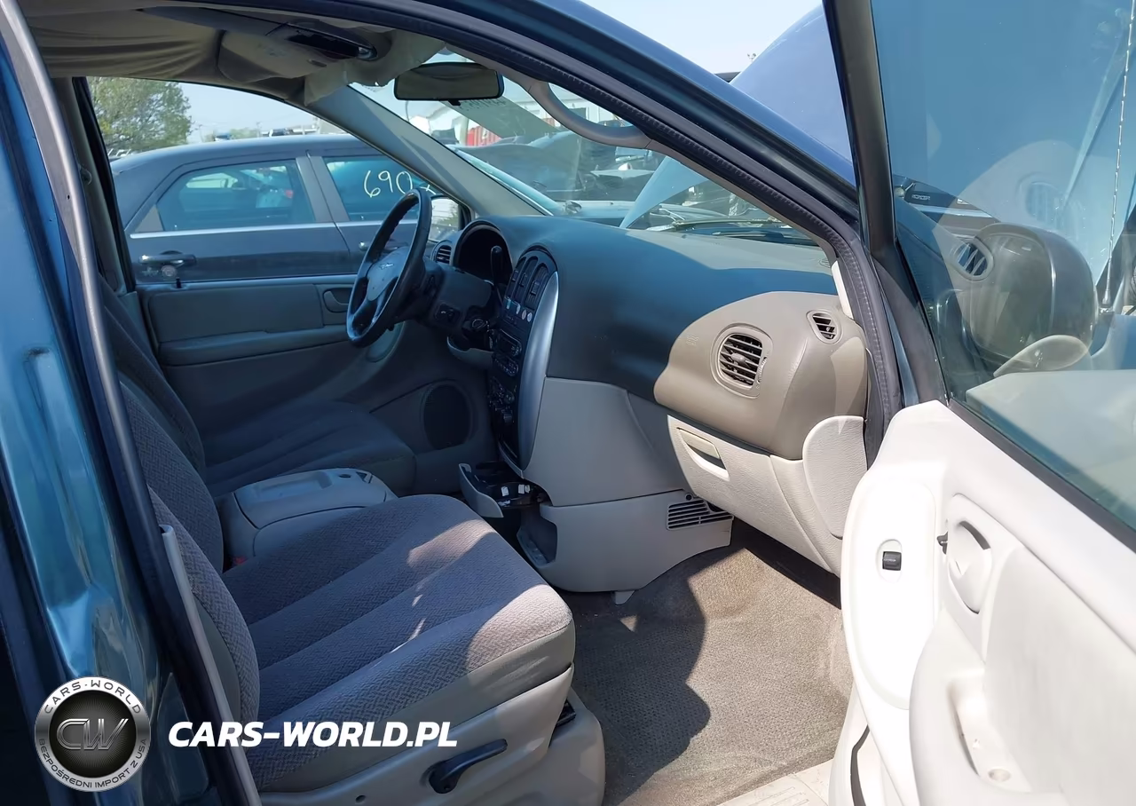 2007 Chrysler Town & Country Touring VIN:2A4GP54L87R280403 - 5
