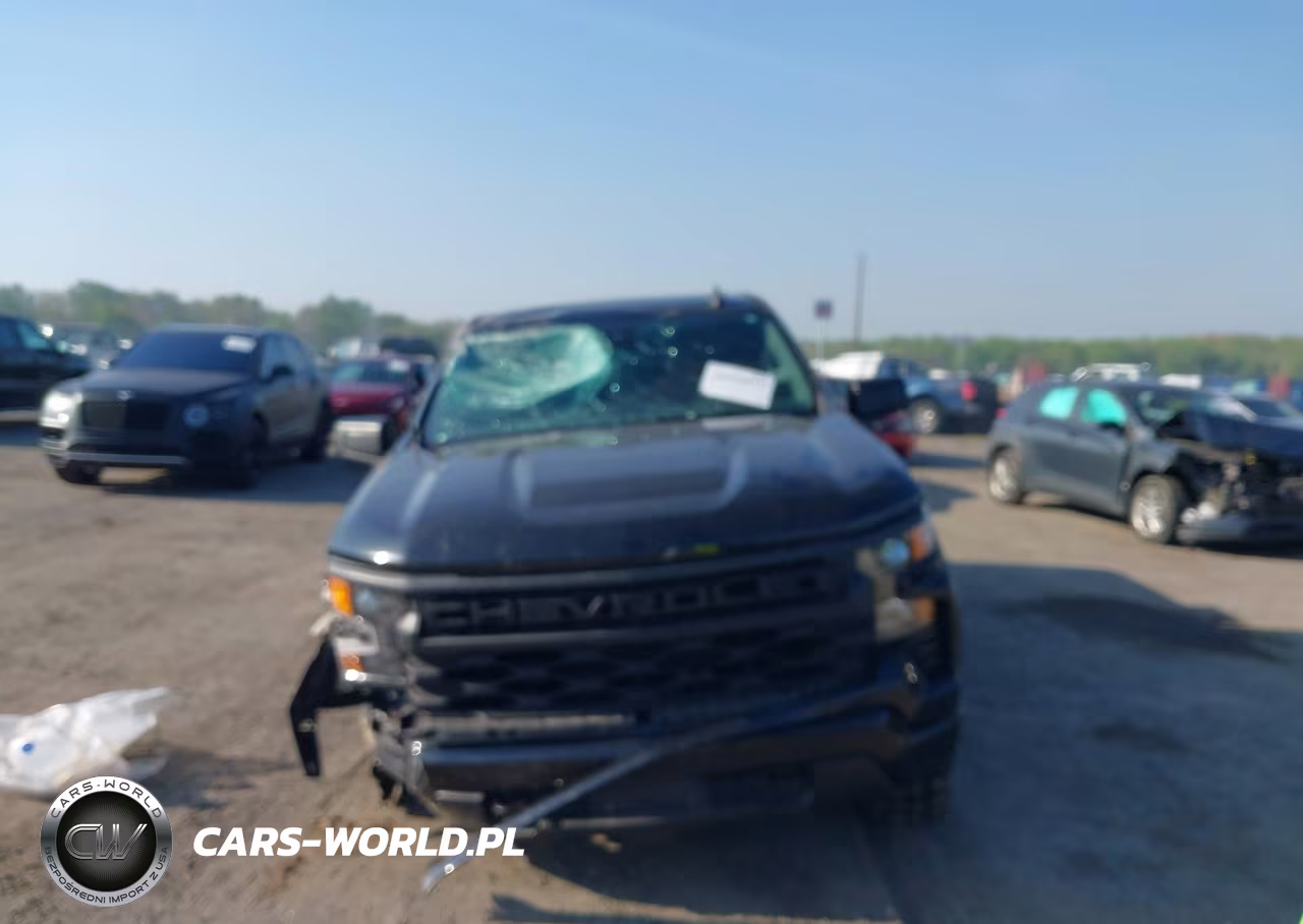 2022 Chevrolet Silverado 1500 4Wd Short Bed Custom VIN:3GCPDBEK1NG527119 - 11