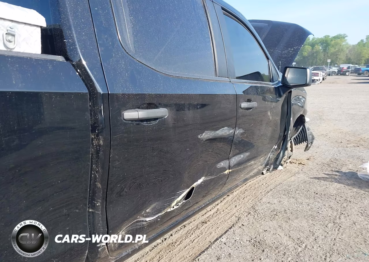 2022 Chevrolet Silverado 1500 4Wd Short Bed Custom VIN:3GCPDBEK1NG527119 - 6