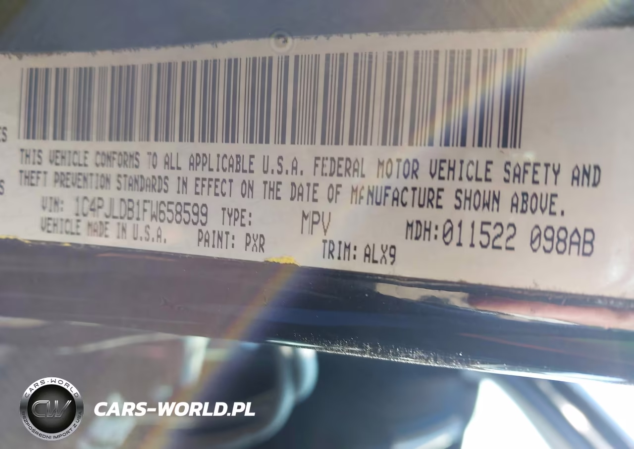 2015 Jeep Cherokee Limited VIN:1C4PJLDB1FW658599 - 9