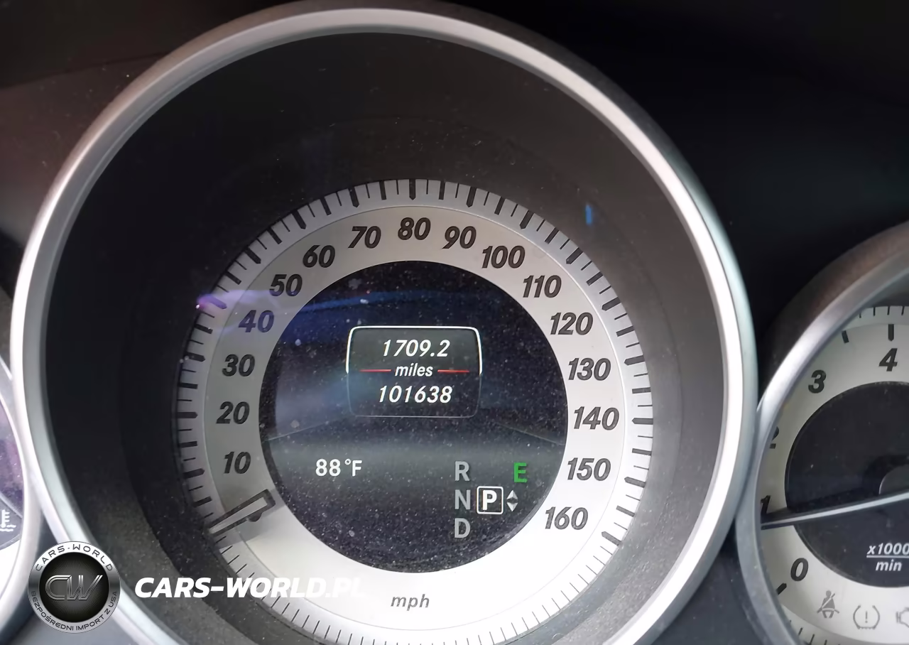 2016 Mercedes-Benz E 350 4Matic VIN:WDDHF8JB2GB232636 - 16