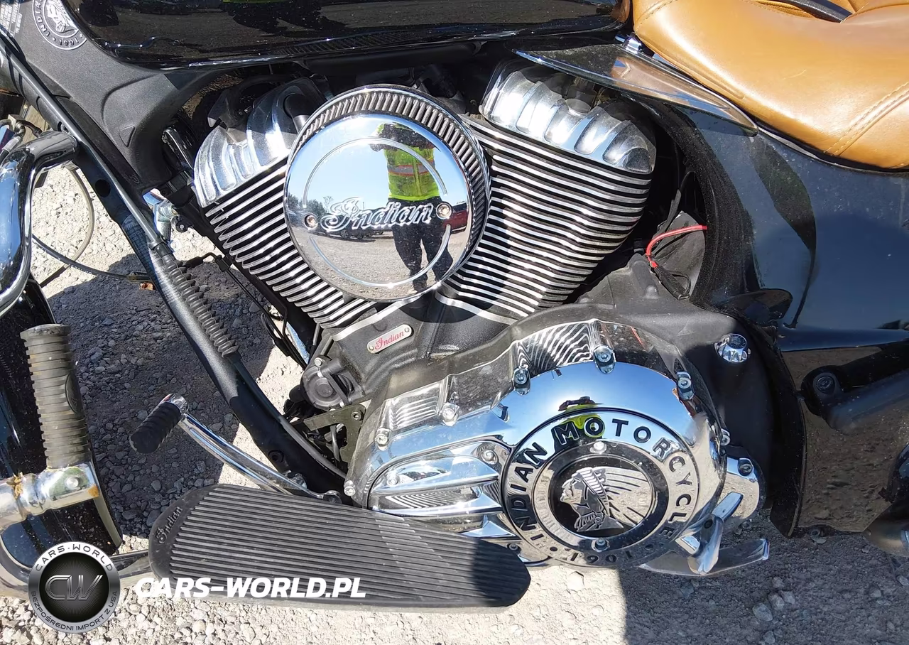 2017 Indian Motorcycle Co. Chief Vintage VIN:56KCCVAA8H3351820 - 9