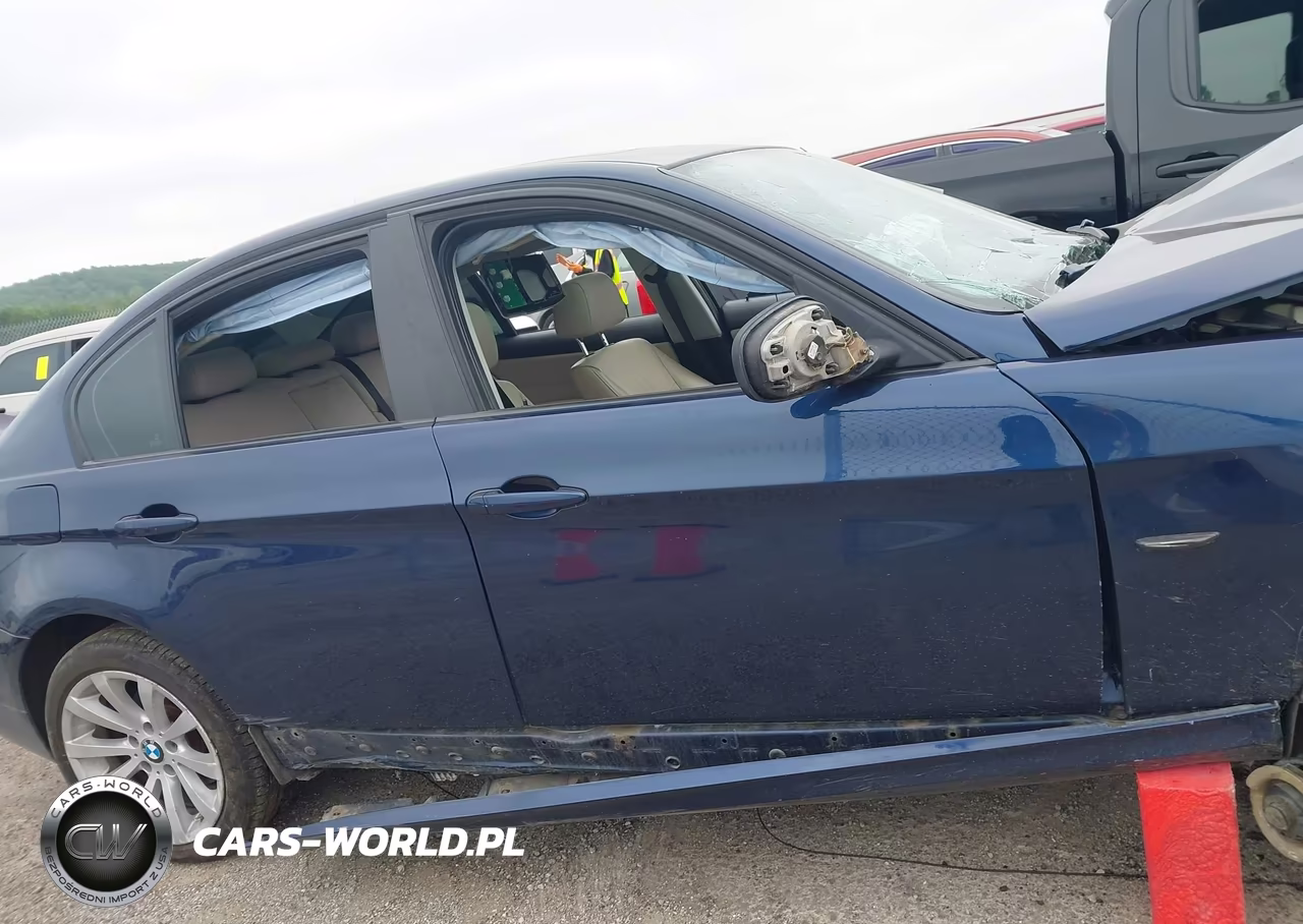 2011 BMW 328I VIN:WBAPH5C55BA444593 - 13