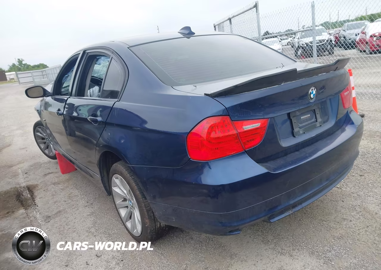 2011 BMW 328I VIN:WBAPH5C55BA444593 - 3