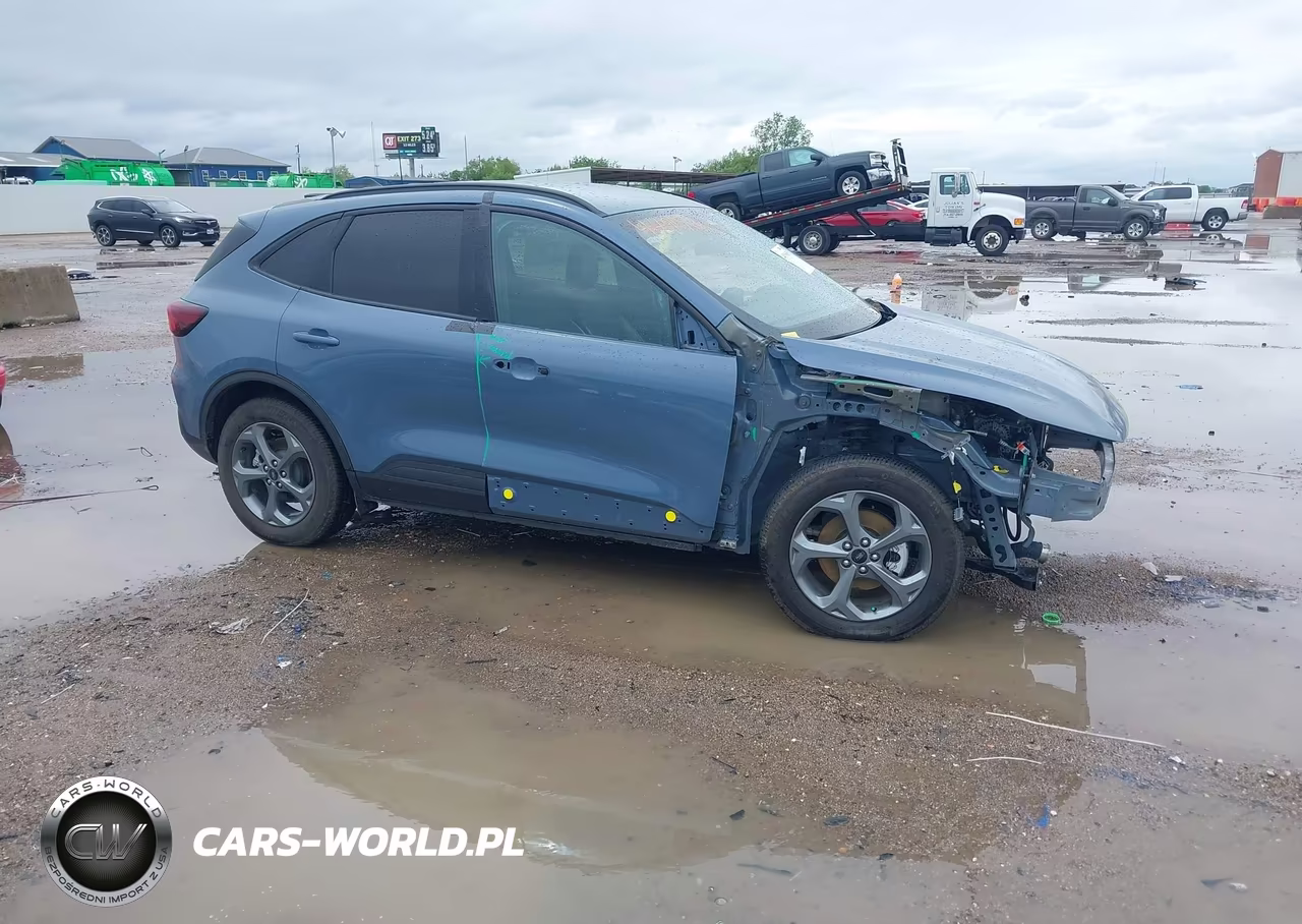 2025 Ford Escape St-Line – zdjęcie 1 z 17