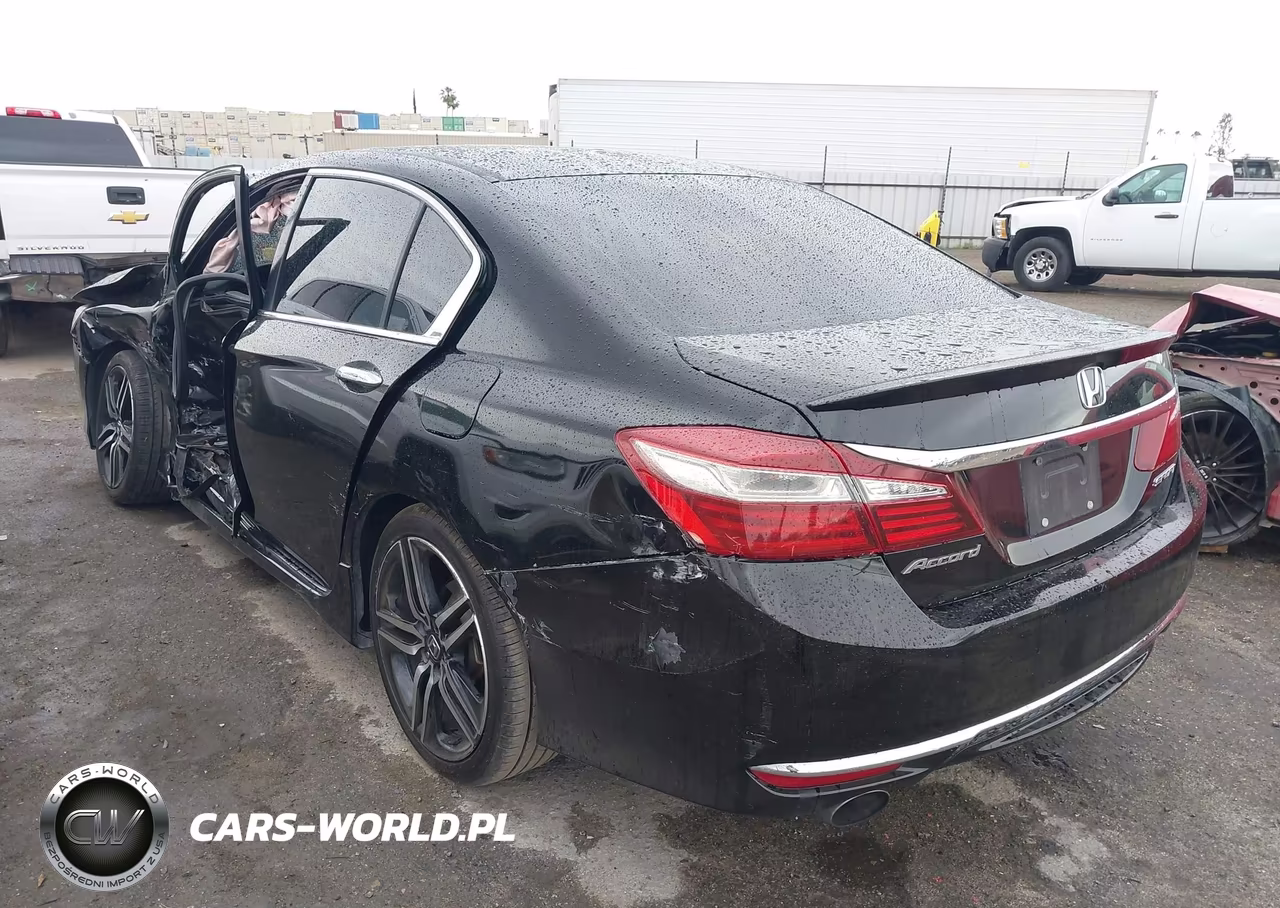 2017 Honda Accord Sport VIN:1HGCR2F50HA039339 - 3