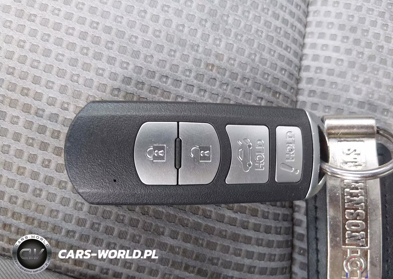 2019 Toyota Yaris Le VIN:3MYDLBYV8KY507033 - 11