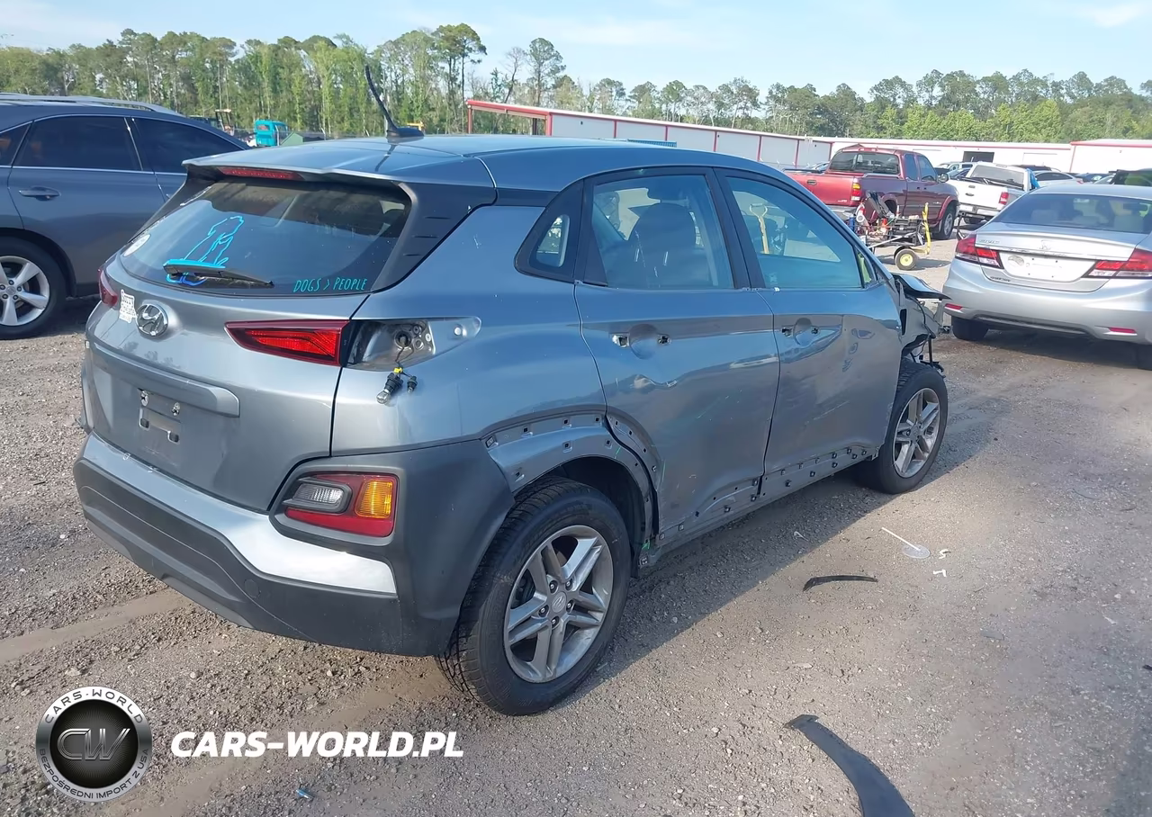 2021 Hyundai Kona Se VIN:KM8K12AA9MU643417 - 4