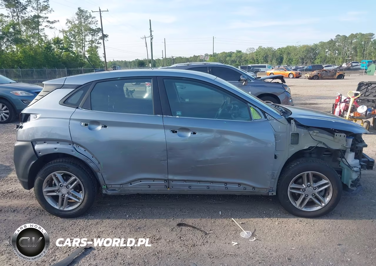 2021 Hyundai Kona Se VIN:KM8K12AA9MU643417 - 6