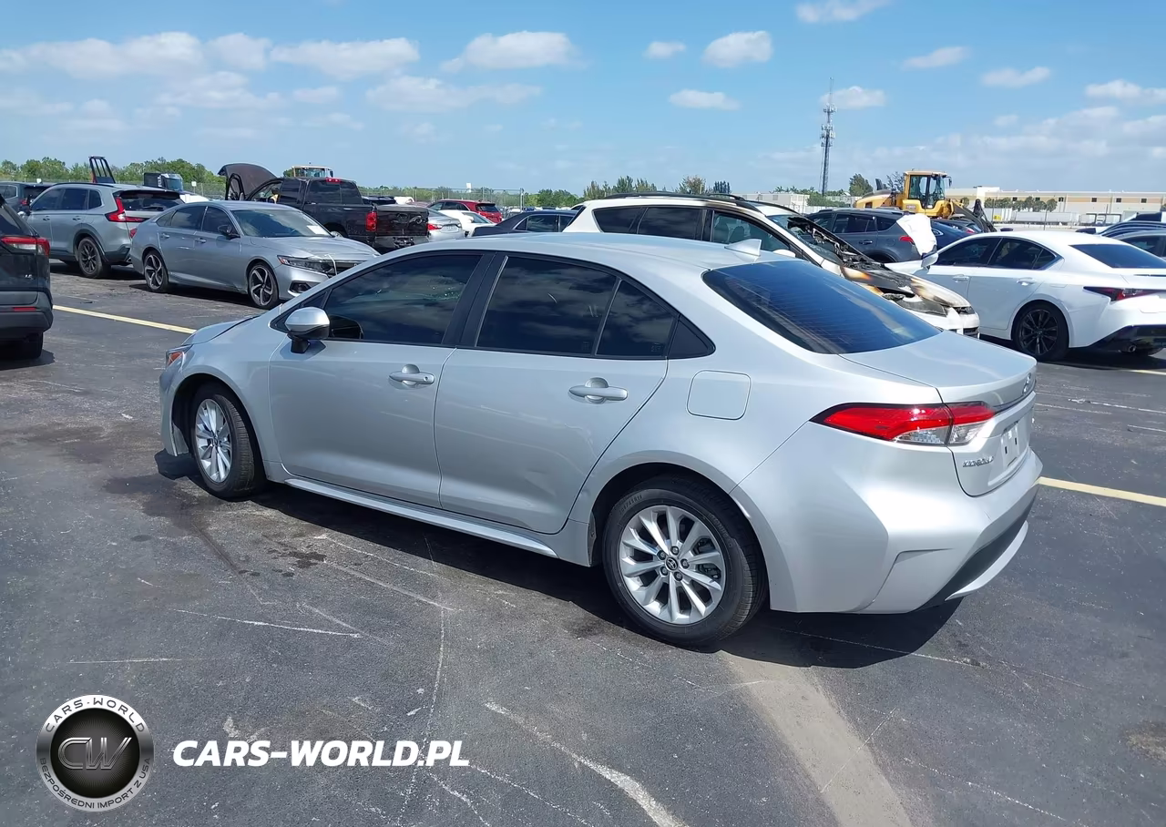 2022 Toyota Corolla Le VIN:JTDHPMAE0NJ204105 - 3