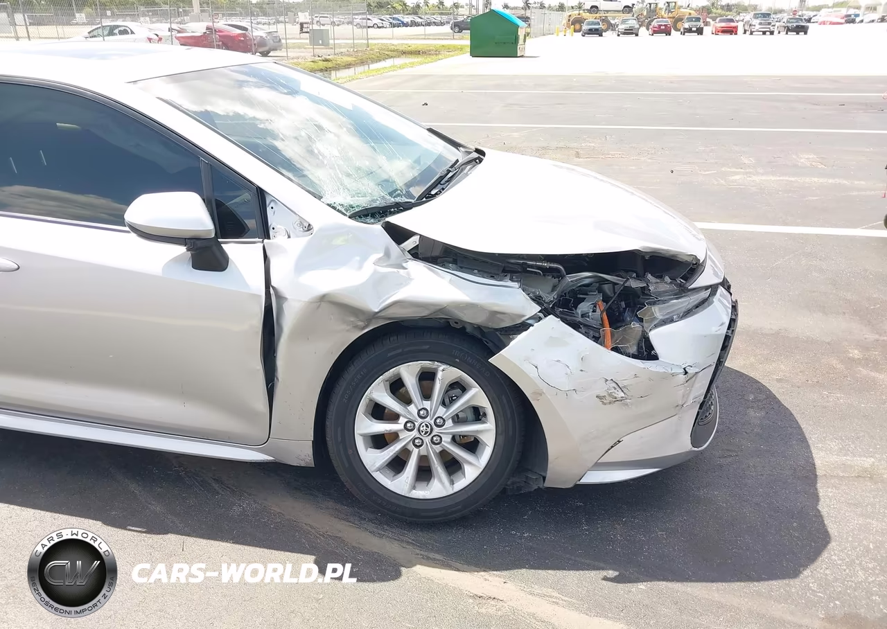 2022 Toyota Corolla Le VIN:JTDHPMAE0NJ204105 - 6