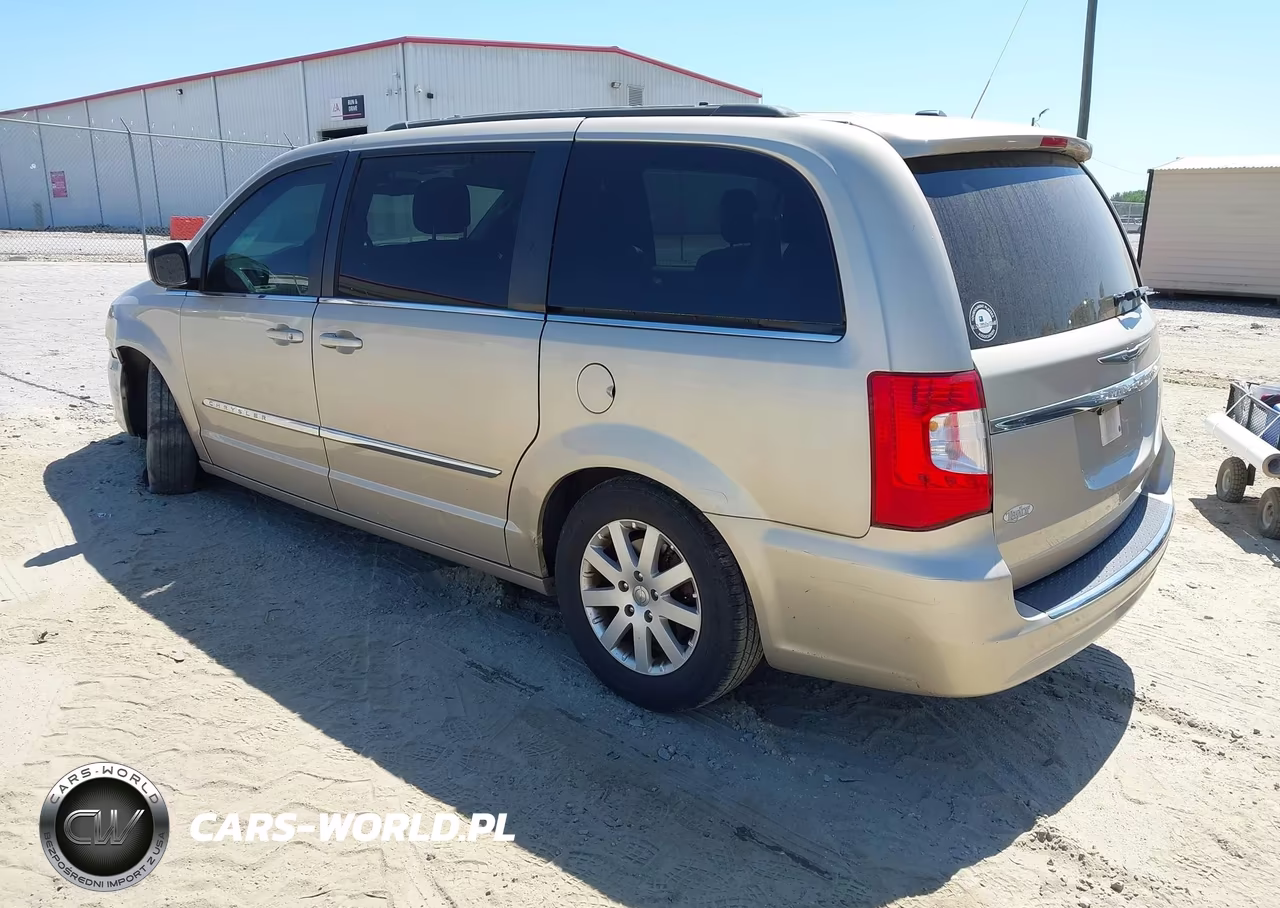 2013 Chrysler Town & Country Touring VIN:2C4RC1BG0DR661313 - 3
