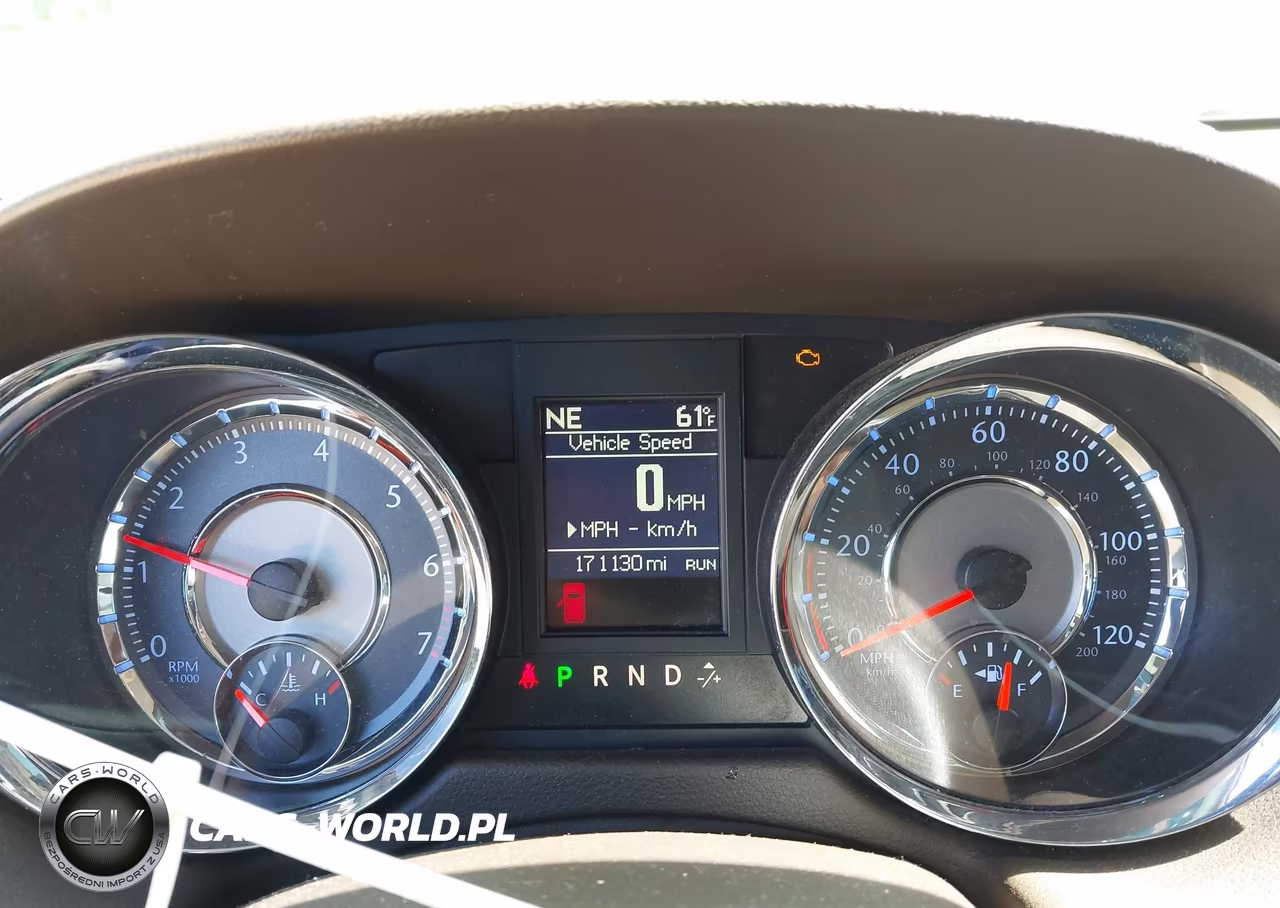 2013 Chrysler Town & Country Touring VIN:2C4RC1BG0DR661313 - 7
