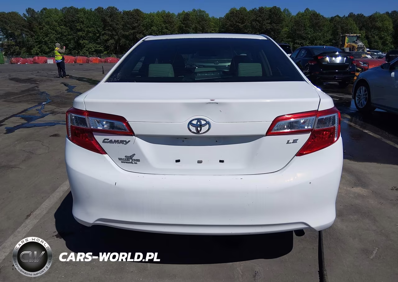 2012 Toyota Camry Le VIN:4T1BF1FK0CU164251 - 16