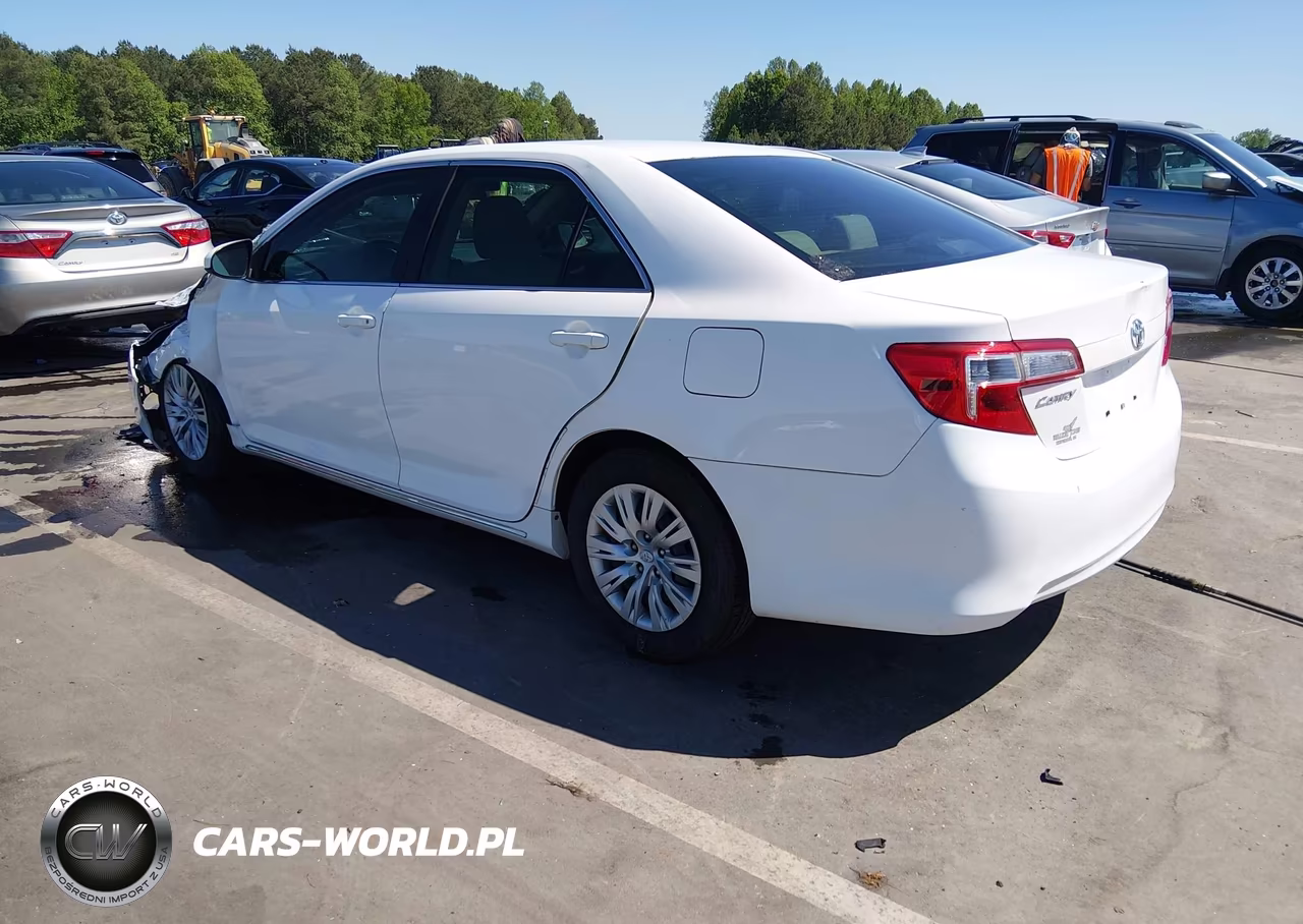 2012 Toyota Camry Le VIN:4T1BF1FK0CU164251 - 3