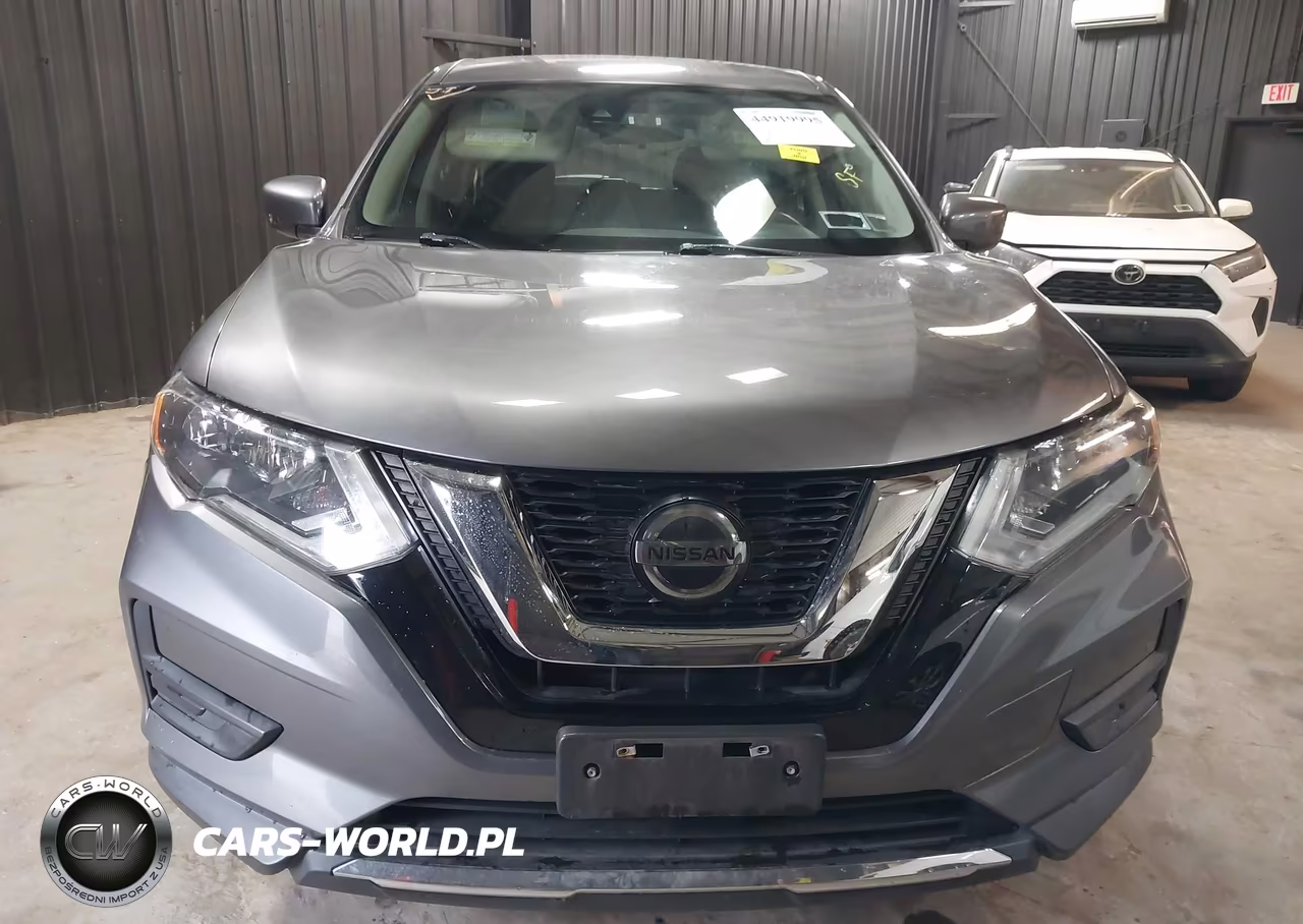 2019 Nissan Rogue S VIN:5N1AT2MV7KC813006 - 12