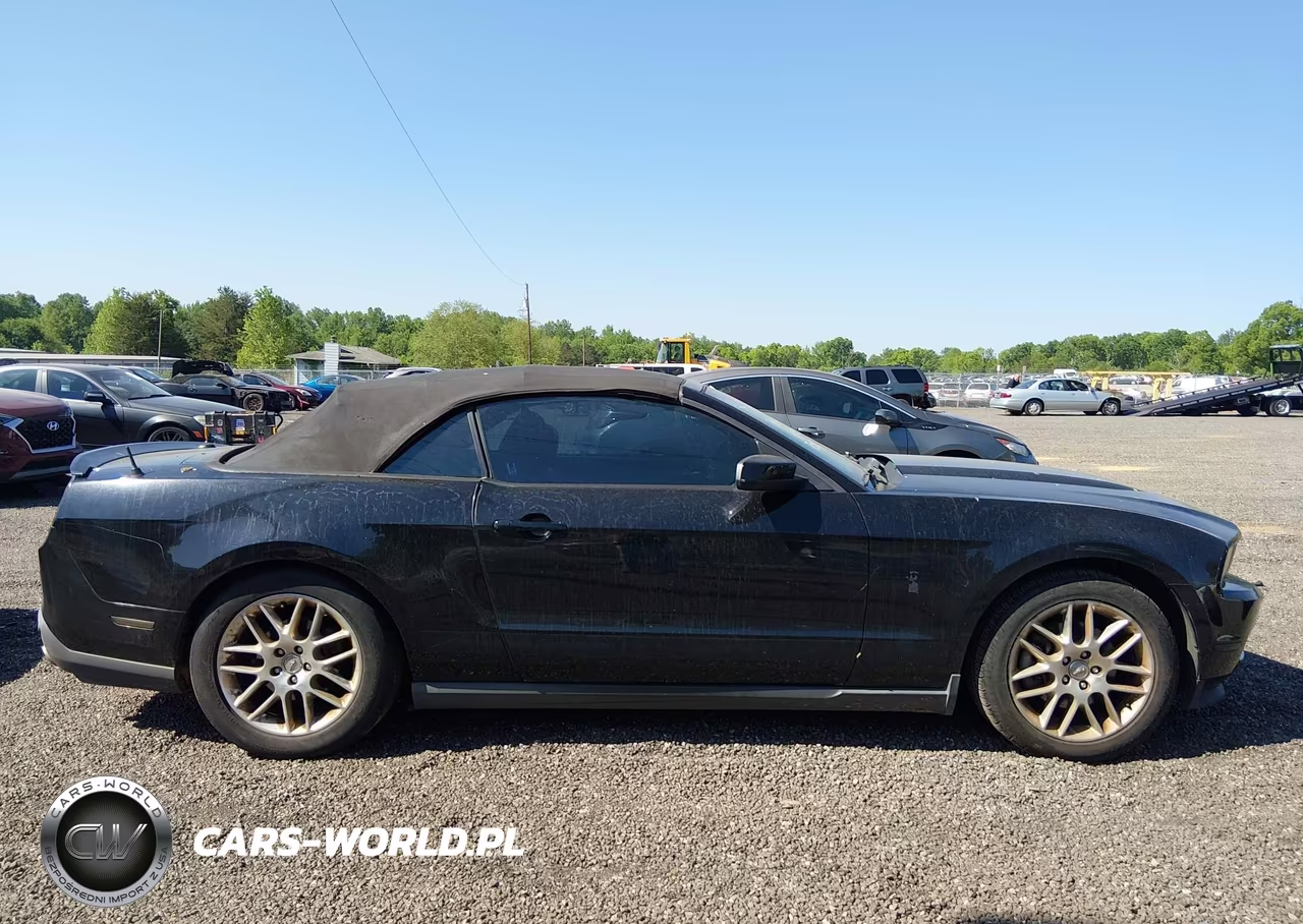 2012 Ford Mustang V6 Premium VIN:1ZVBP8EM7C5215703 - 13