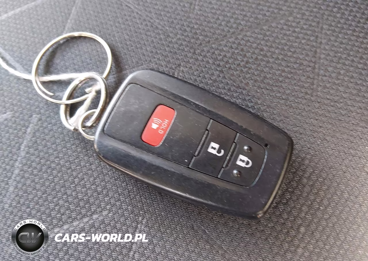 2025 Toyota Rav4 Hybrid Xle VIN:JTMRWRFV5SD306586 - 11