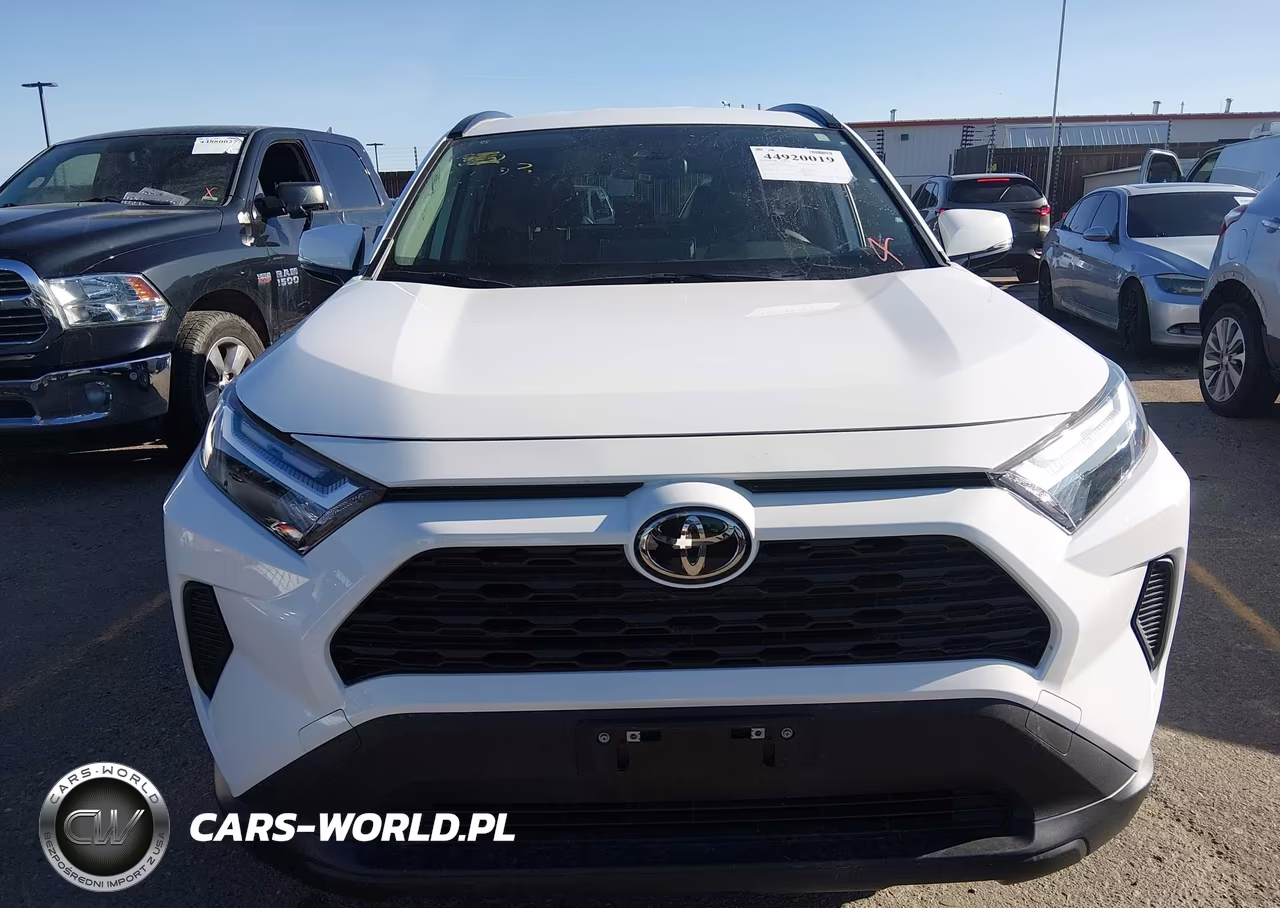 2025 Toyota Rav4 Hybrid Xle VIN:JTMRWRFV5SD306586 - 13
