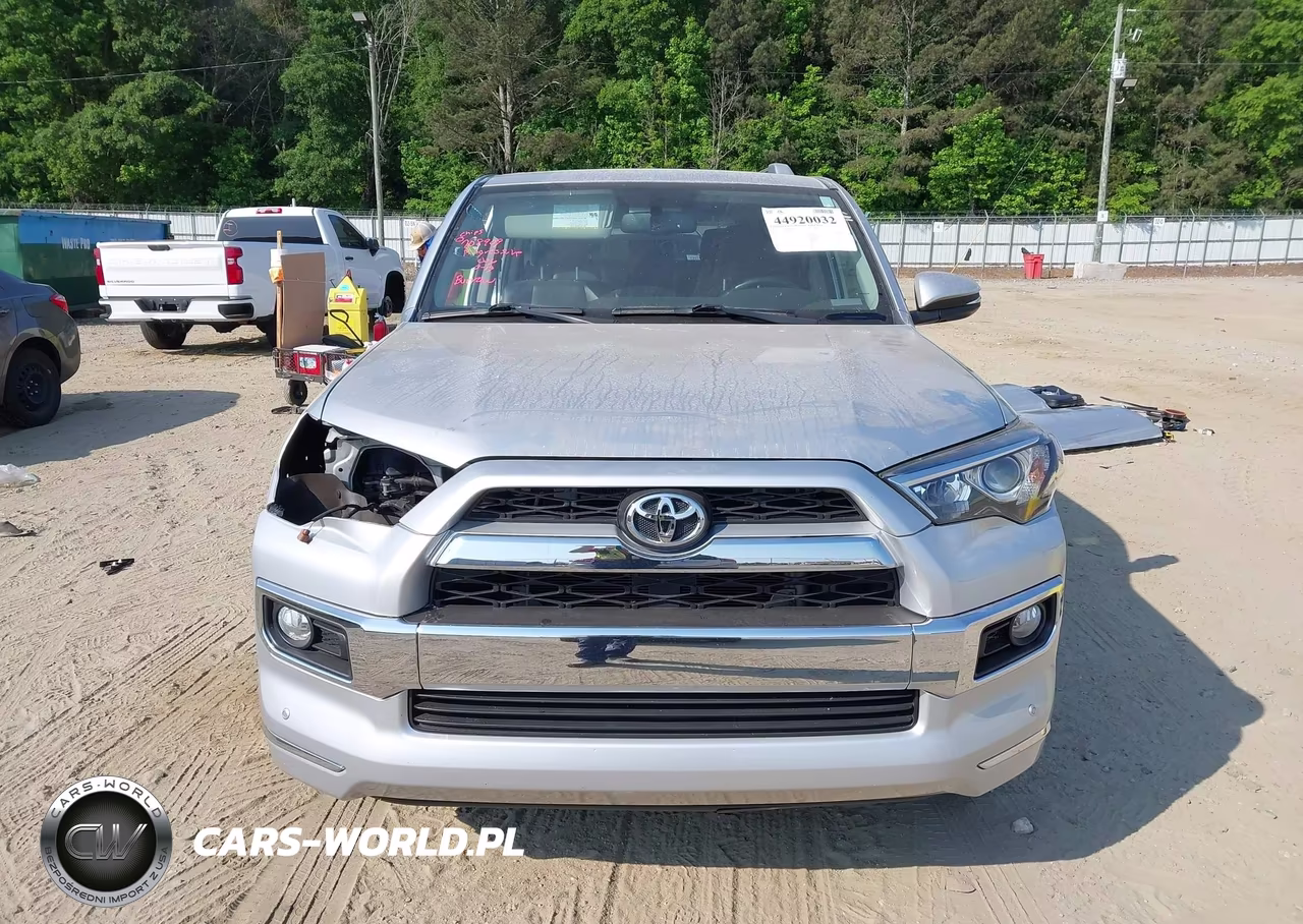 2018 Toyota 4Runner Limited VIN:JTEZU5JR6J5188254 - 13