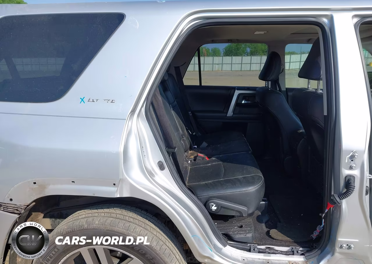 2018 Toyota 4Runner Limited VIN:JTEZU5JR6J5188254 - 8