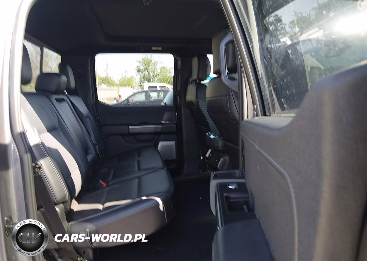 2023 Ford F-150 Lariat VIN:1FTFW1E86PFC01020 - 8