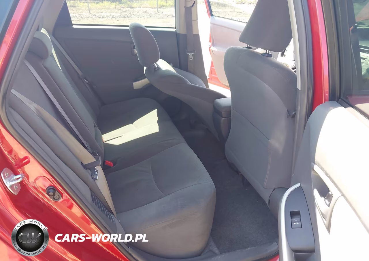 2011 Toyota Prius Two VIN:JTDKN3DU3B0251770 - 8
