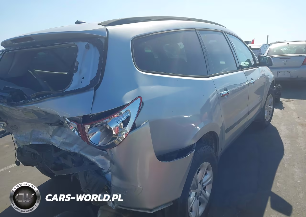 2012 Chevrolet Traverse Ls VIN:1GNKRFED0CJ341207 - 4