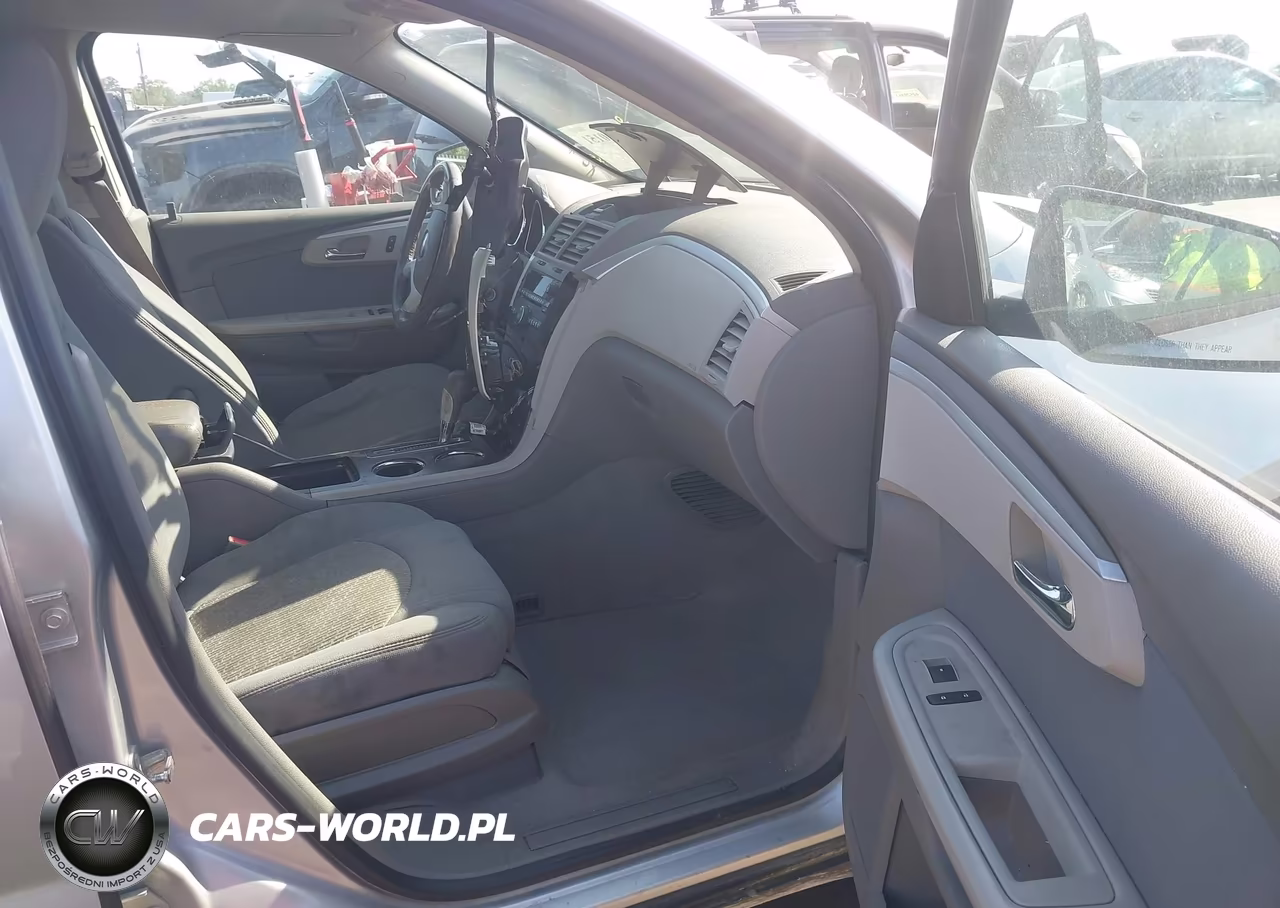 2012 Chevrolet Traverse Ls VIN:1GNKRFED0CJ341207 - 5