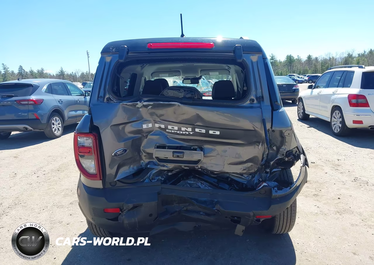 2025 Ford Bronco Sport Outer Banks VIN:3FMCR9CN4SRF41825 - 16