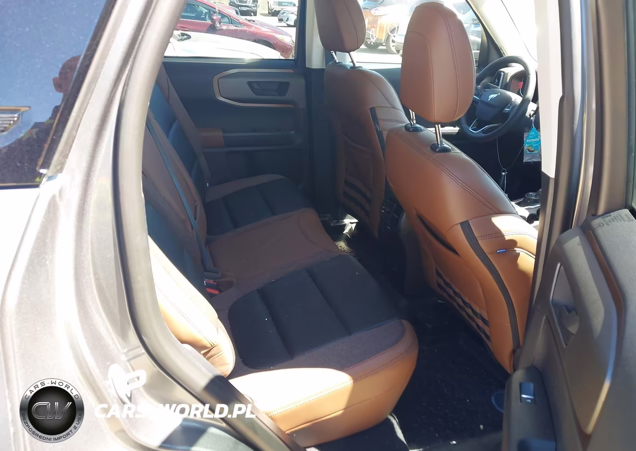 2025 Ford Bronco Sport Outer Banks VIN:3FMCR9CN4SRF41825 - 8