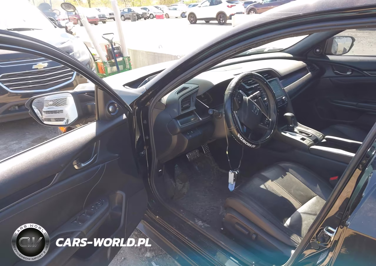 2020 Honda Civic Sport Touring VIN:SHHFK7H95LU204345 - 5