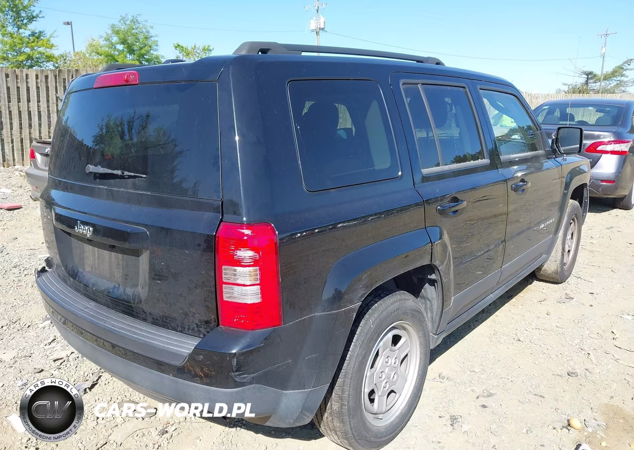 2014 Jeep Patriot Sport VIN:1C4NJPBA7ED645133 - 4