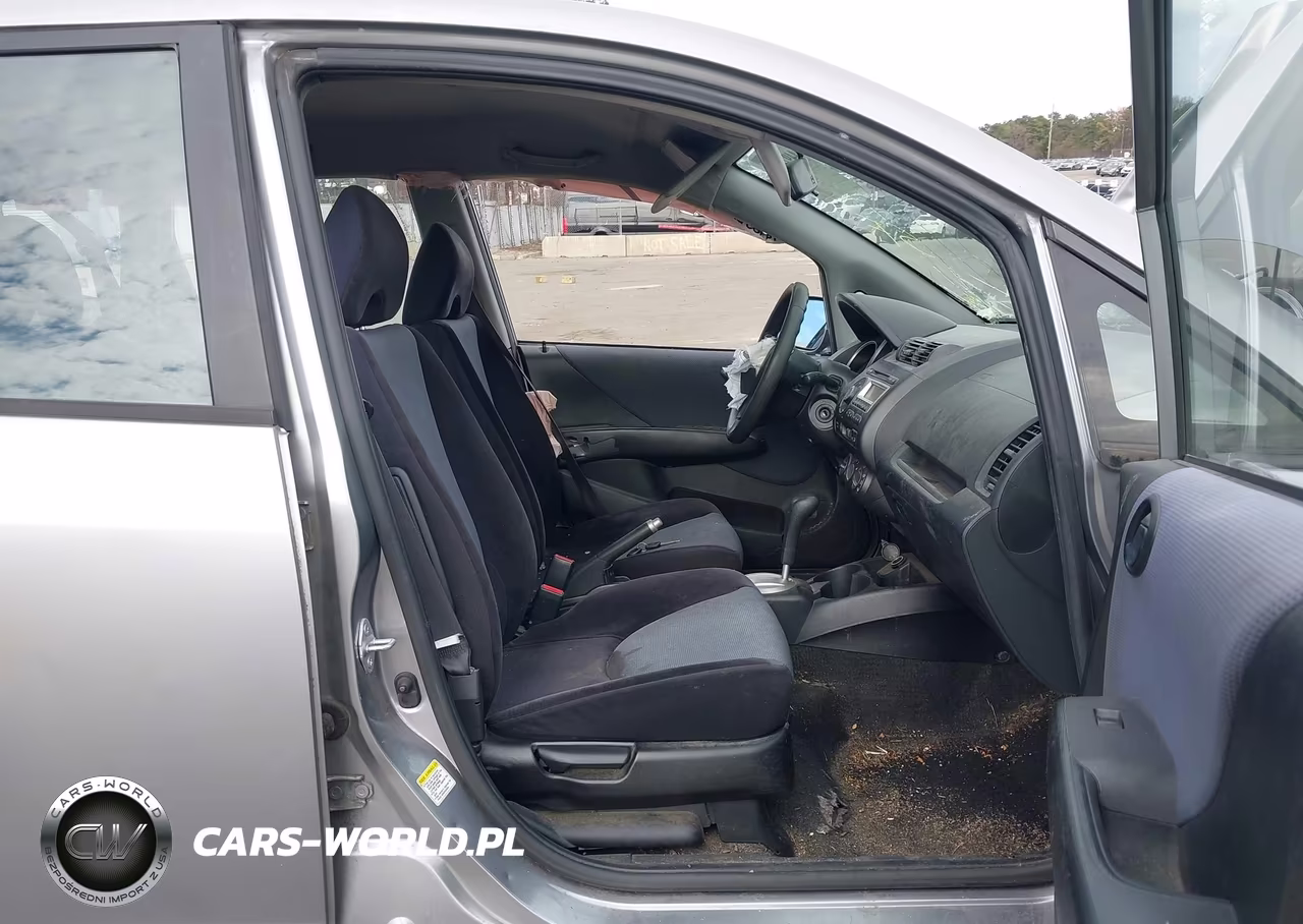 2007 Honda Fit VIN:JHMGD384X7S054348 - 5