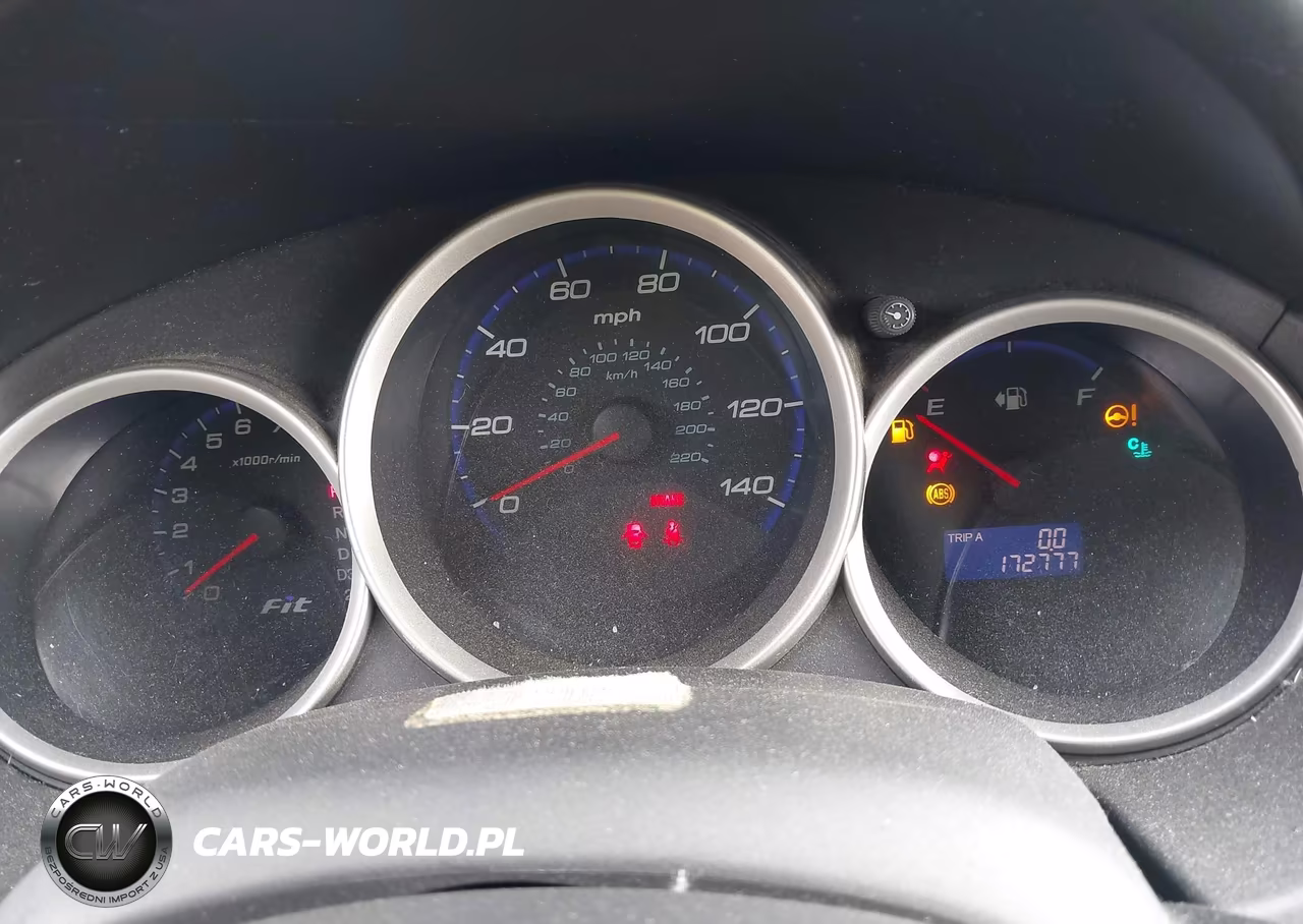 2007 Honda Fit VIN:JHMGD384X7S054348 - 7